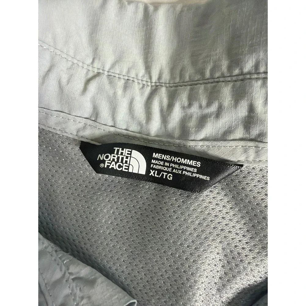 The North Face Mens XL Grey Short Sleeve Ventilated Hiking Fishing Shirt Ripstop